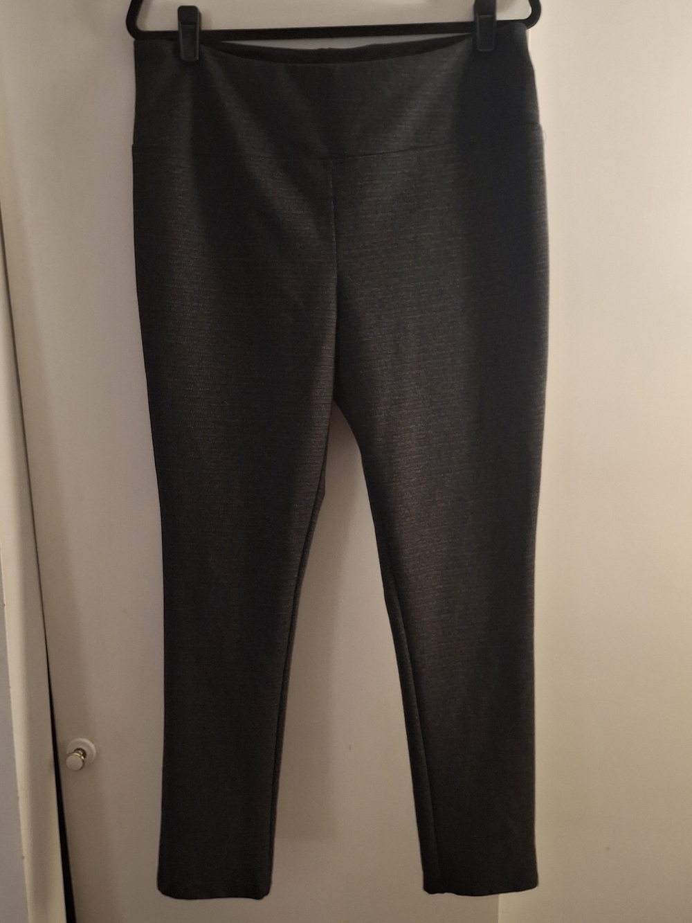 Liz Claiborne Women's High-Waist Ponte Leggings - Dark Gray